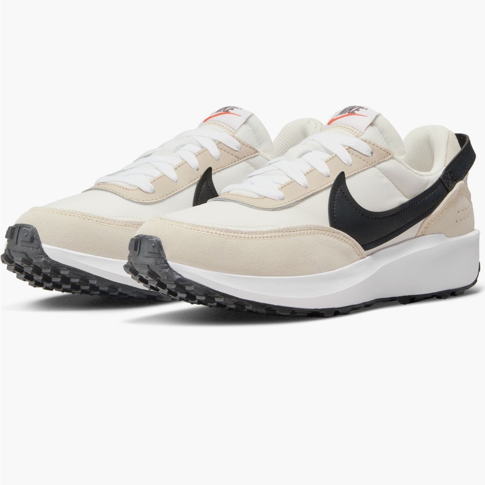 Nike women’s Waffle Debut Sneakers (new ish w/ orig box)